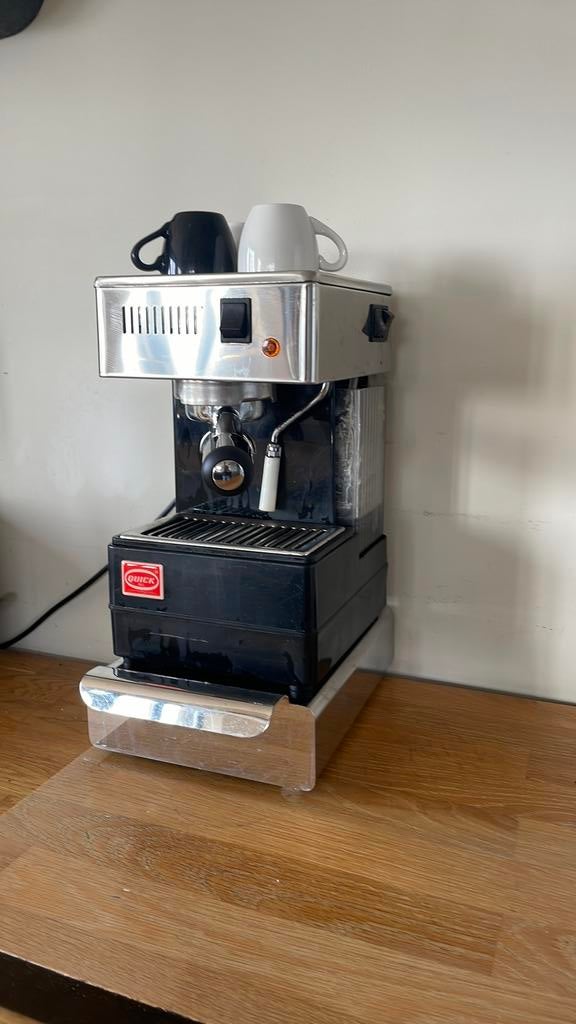 Quick mill espresso-aparaat  zwart + uitkloplade, Witgoed en Apparatuur, Koffiezetapparaten, Ophalen of Verzenden, Gebruikt