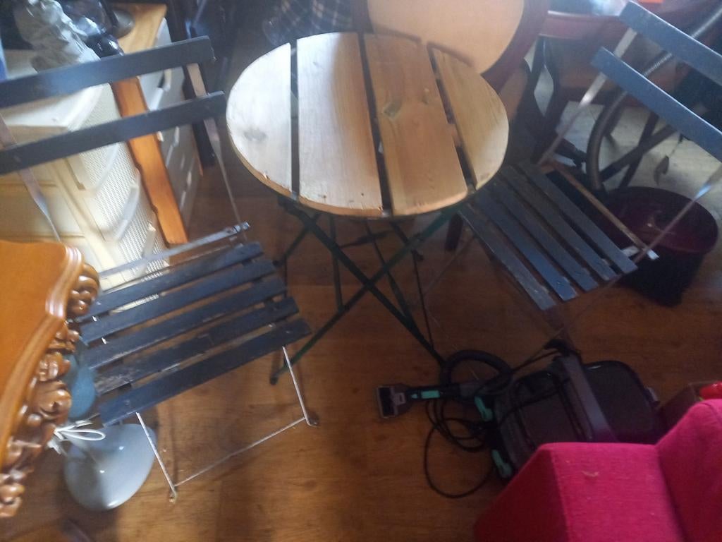 Ronde houten tuintafel met twee stoelen bistro, Huis en Inrichting, Tafels | Eettafels, Rond, Ophalen of Verzenden, Metaal, 100 tot 150 cm
