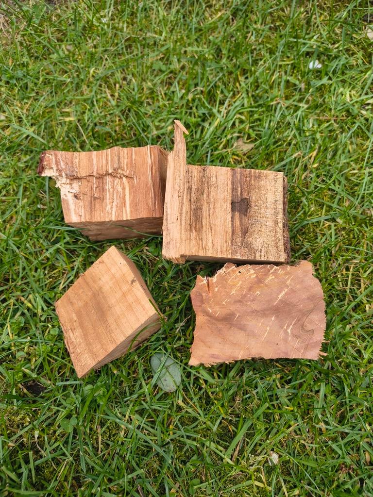 Kersen rookhout chunks, Ophalen, Nieuw, Onbekend