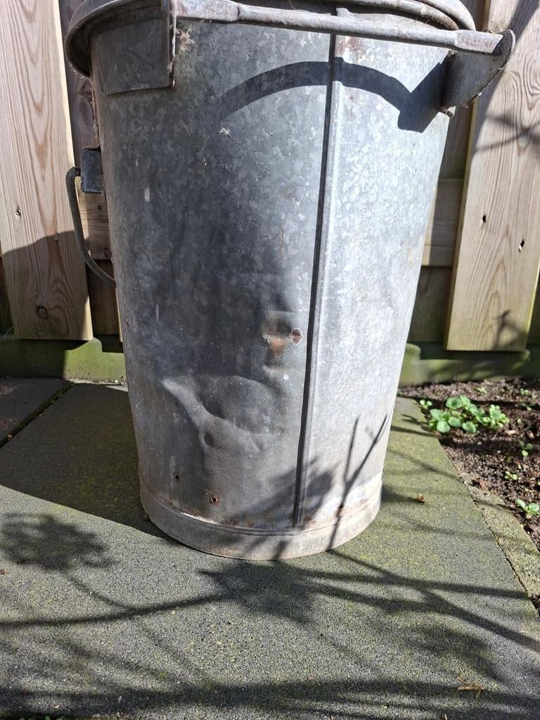 Vintage Tilburg vuilnisbak, Tuin en Terras, Ophalen of Verzenden, Gebruikt