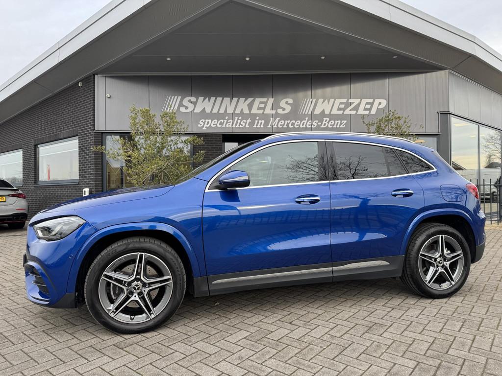 Mercedes-Benz GLA 250e AMG Line Achteruitrijcamera, Distroni, Auto's, Mercedes-Benz, Stof, 16 kWh, Blauw, Bedrijf