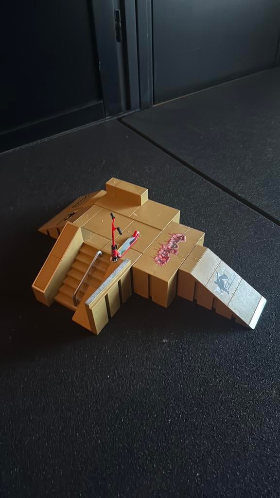 Mini skatebaan, Ophalen of Verzenden, Zo goed als nieuw, Jongen of Meisje