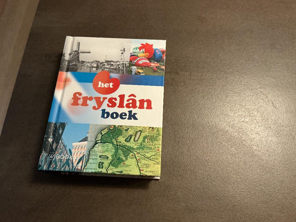 Het Fryslân Boek, Ophalen of Verzenden, Nieuw, Redactie Siem van der Woude en Ids de Jong