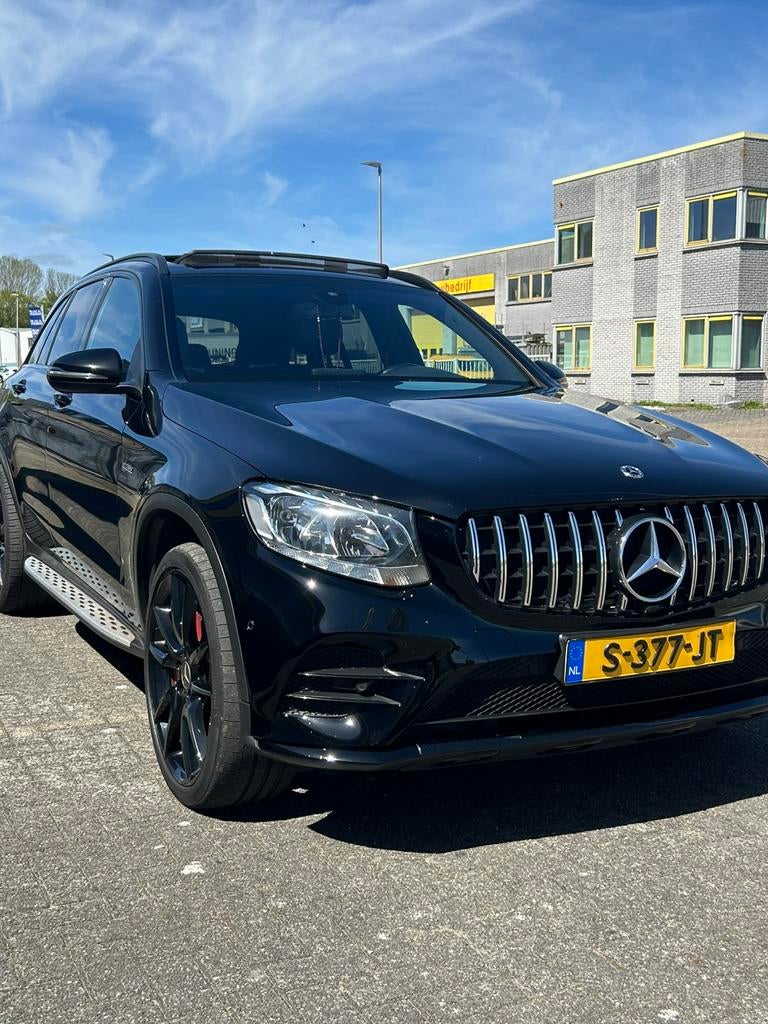 Mercedes Glc 43 Amg 367 PK 2018, Auto's, Bestelauto's, Automaat, 136 pk, Alcantara, Vierwielaandrijving