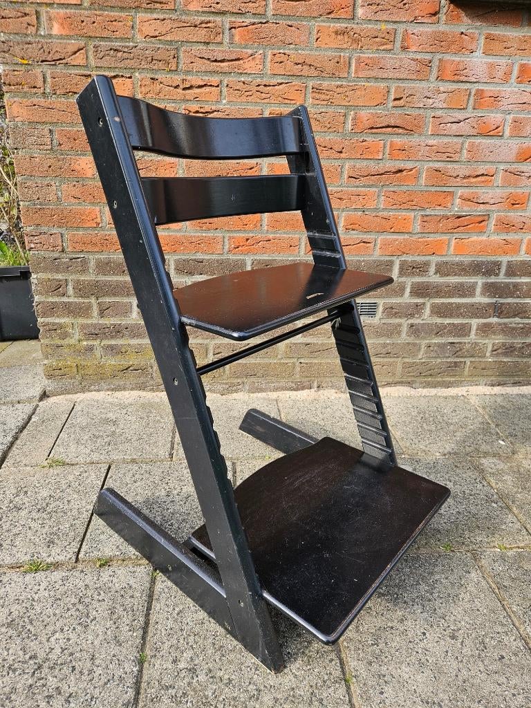 Stokke Tripp Trapp zwart – nette staat, Ophalen, Gebruikt, Meegroeistoel