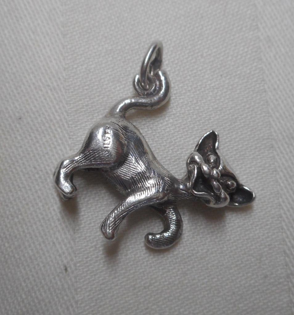 Zilveren massieve vintage hanger poes nr.1018, Verzenden, Zo goed als nieuw, Zilver, Dier