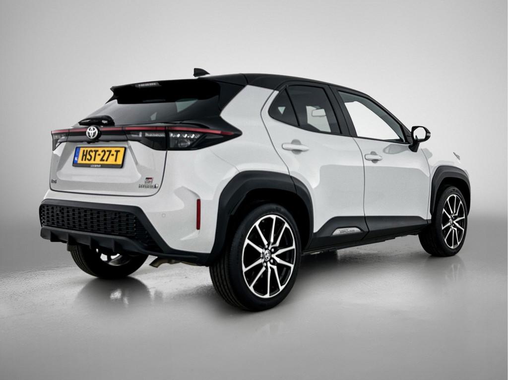 Toyota Yaris Cross 1.5 Hybrid GR Sport | Panoramadak | Dodeh, Auto's, 12 maanden, Adaptive Cruise Control, 1490 cc, Grijs