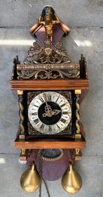 Antieke zaanse hang/wandklok, Ophalen