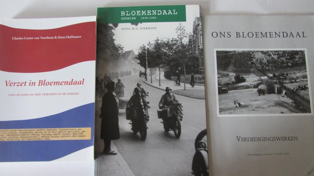 3 boeken Bloemendaal oorlogstijd, Boeken, Oorlog en Militair, Ophalen of Verzenden, Tweede Wereldoorlog, Gelezen, Algemeen