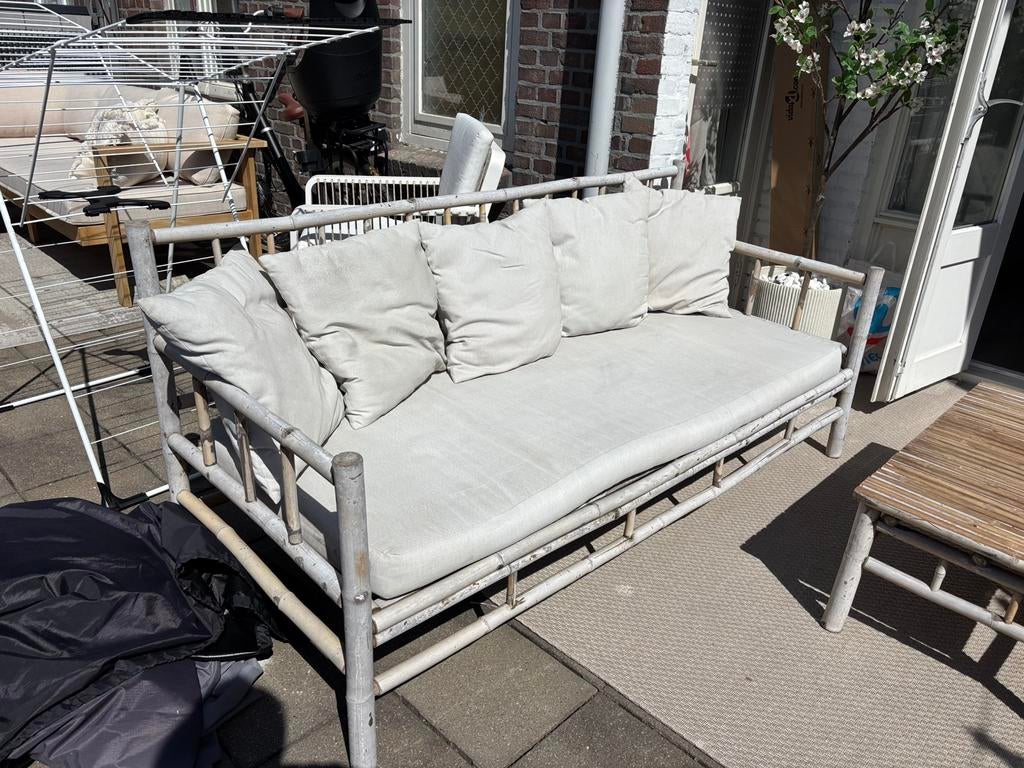 Bamboe bank, Ophalen, Zo goed als nieuw