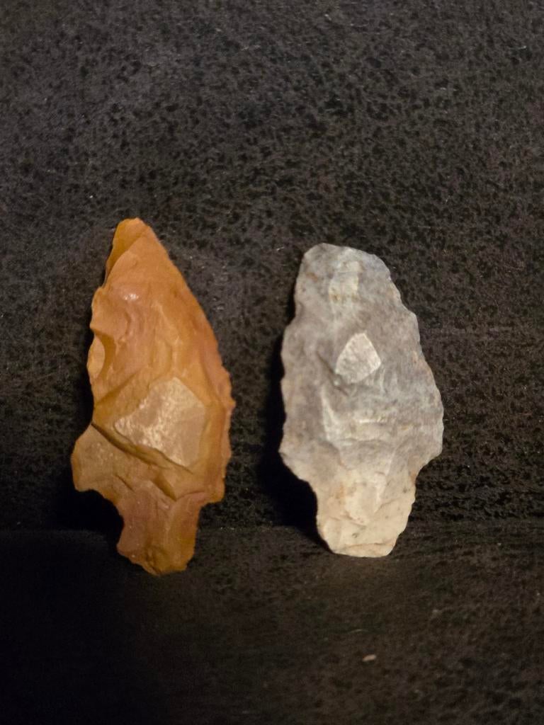 Speerpunt pijlpunt stenentijdperk, Verzamelen, Mineralen en Fossielen, Ophalen of Verzenden