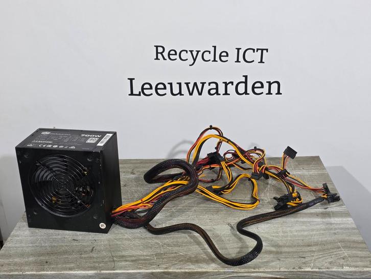 Cooler master 700w max voeding psu power supply rs-700-acab-, Computers en Software, Interne voedingen, Gebruikt, Ophalen of Verzenden