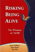 James Oldham, Risking being alive - The wisdom of now, Ophalen of Verzenden, Gelezen, Overige onderwerpen