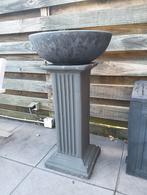 2 pilaren met bloempot, Ophalen, Rond, Kunststof