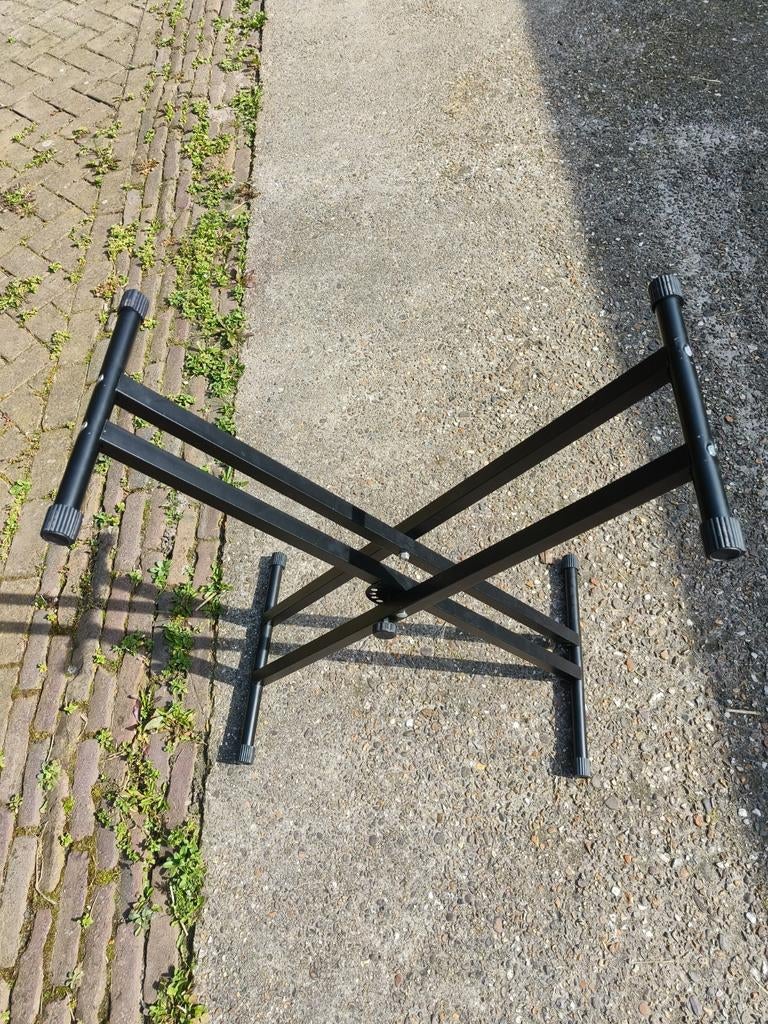 Zwart keyboard standaard, Muziek en Instrumenten, Standaards, Ophalen of Verzenden