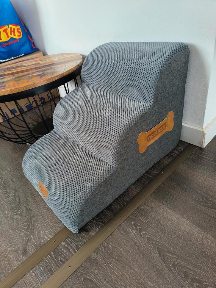 Hondentrap, Dieren en Toebehoren, Honden-accessoires, Zo goed als nieuw, Ophalen