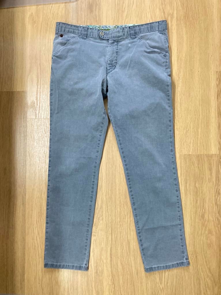Meyer Chino - Chicago - XL - Grijs - Gr. 25 - Made in Europe, Ophalen of Verzenden, Zo goed als nieuw, Grijs, Maat 56/58 (XL)