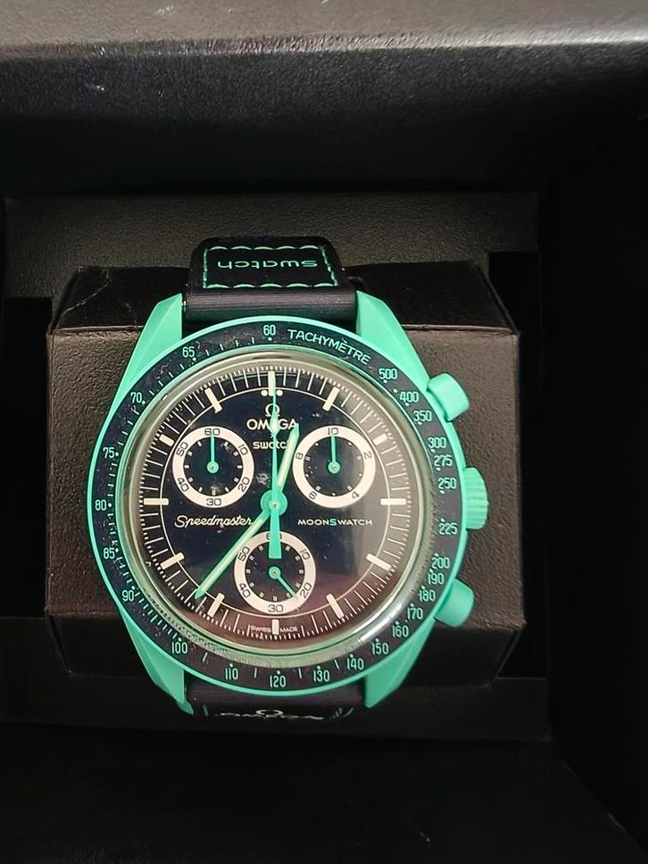 Omega swatch moonswatch mission on earth Polar lights, Sieraden, Tassen en Uiterlijk, Horloges | Heren, Nieuw, Omega, Kunststof