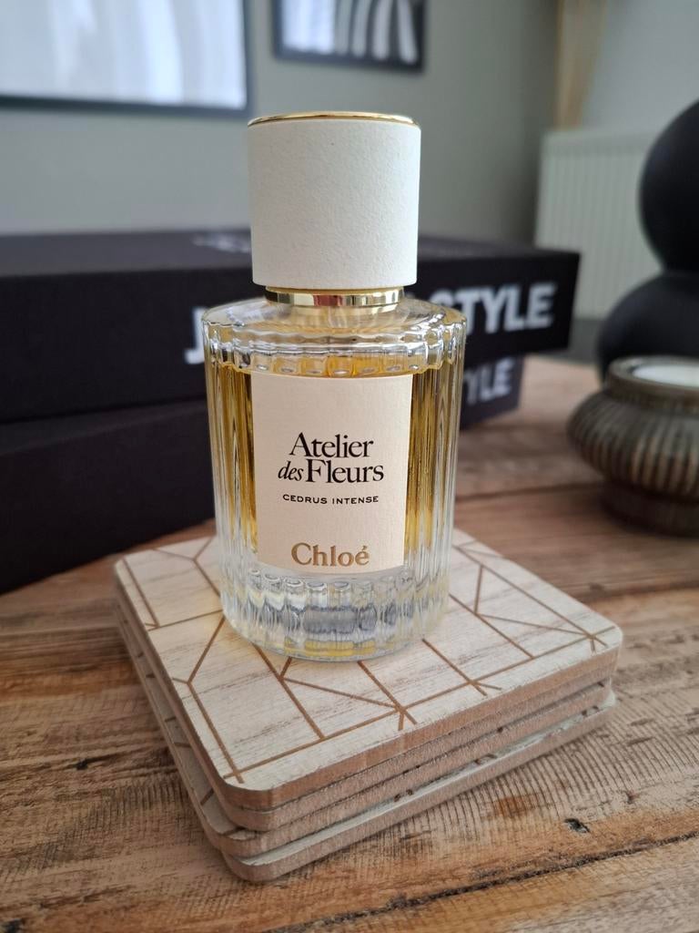 Chloé Atelier des Fleurs Cedrus Intense 50ml Eau de Parfum, Ophalen of Verzenden, Zo goed als nieuw