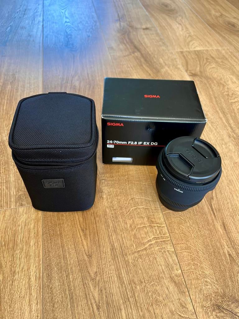 Sigma 24-70mm F/2.8 EX DG HSM Canon + hoes, Ophalen, Gebruikt, Standaardlens, Zoom