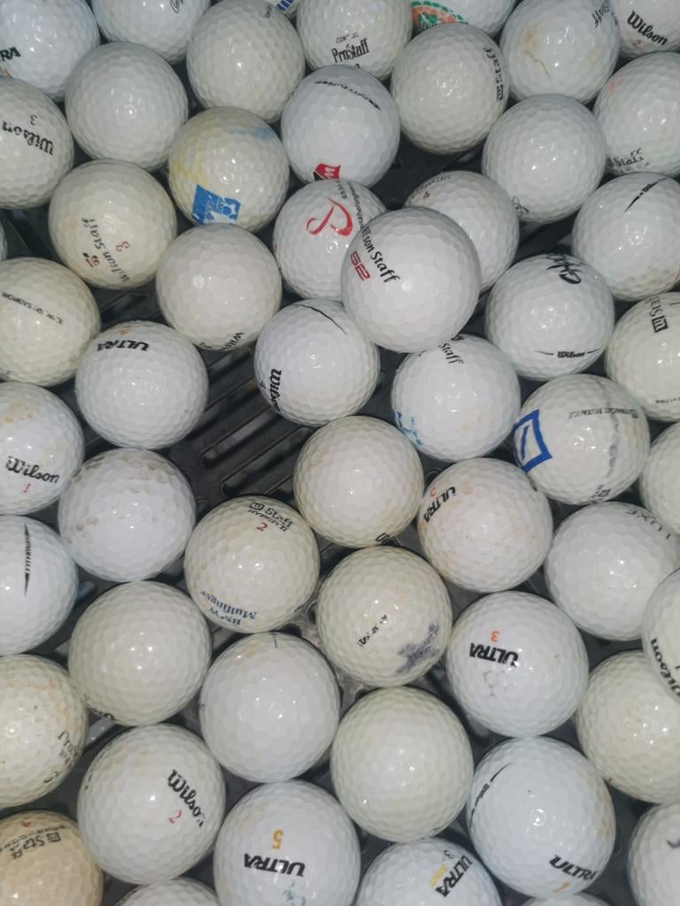 Wilson golfballen 100 stuks, Sport en Fitness, Golf, Ophalen of Verzenden, Bal(len)