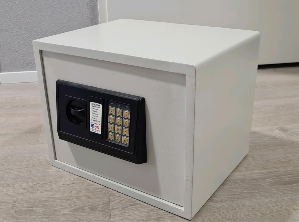 Elektronische kluis met slot 38x30x30cm, Ophalen, Brandkast