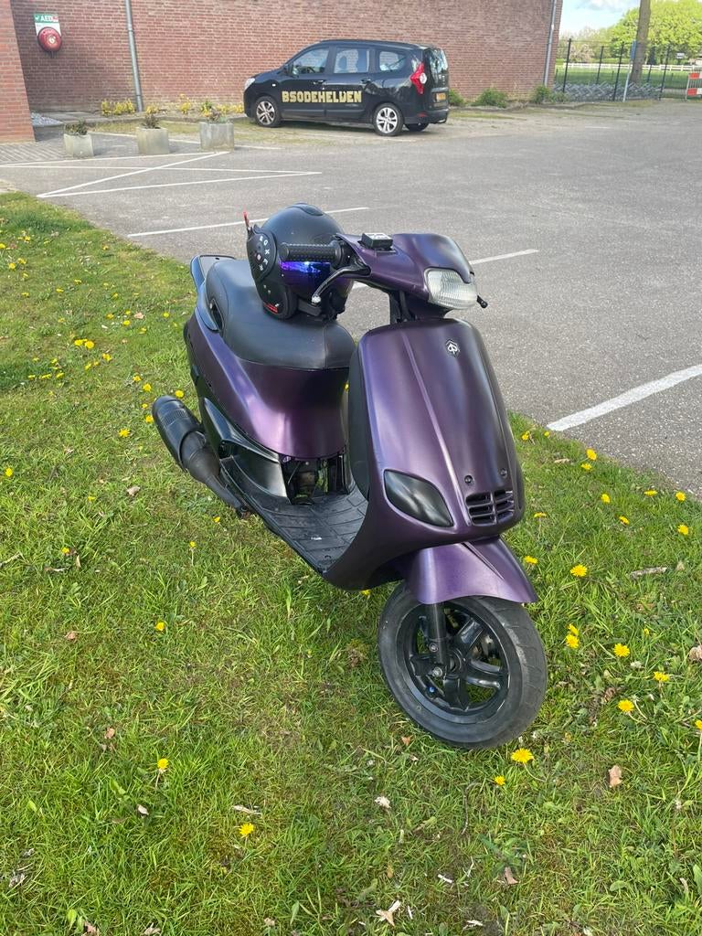 Zip type 3, Fietsen en Brommers, Scooters | Piaggio, Zo goed als nieuw, Zip, Tweetakt, Ophalen