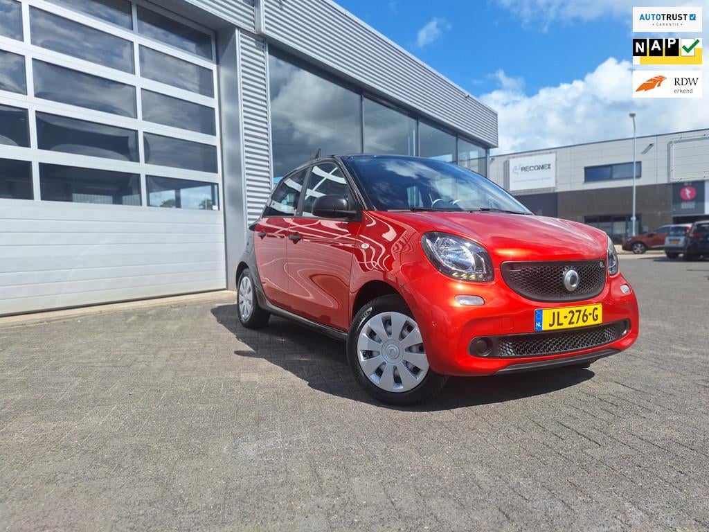 Smart Forfour 1.0 Pure/Airco*Cv*Elek ramen Enz*, Auto's, Smart, Start-stop-systeem, Achterwielaandrijving, Gebruikt, 4 stoelen