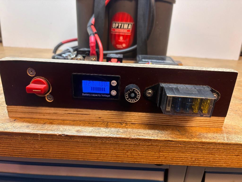 Tweede huishoud accu Optima red top CiryxCT en battery guard, Ophalen, Zo goed als nieuw