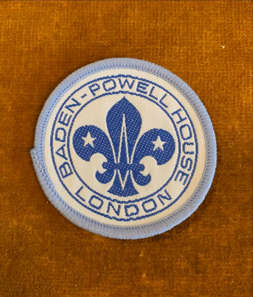 Scouting insigne Baden-Powell House London, Verzamelen, Scouting, Ophalen of Verzenden, Nieuw, Embleem, Speld of Insigne