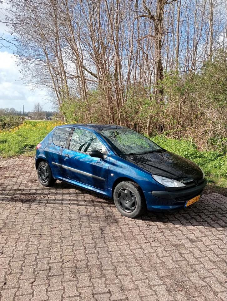 Peugeot 206 1.1 XR 3D 2001 Blauw, Auto's, Peugeot, Particulier, Benzine, C, Hatchback, Handgeschakeld, Origineel Nederlands, Blauw