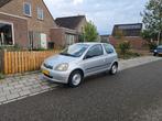 Toyota Yaris 1.3 16V 3DR Linea Luna 2002 Grijs, Voorwielaandrijving, 1299 cc, 31 €/maand, 4 cilinders
