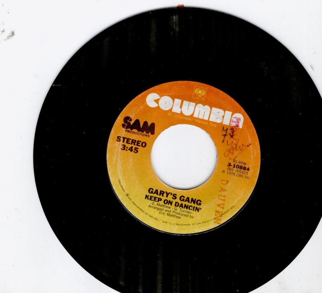 Garys gang - keep on dancing, Cd's en Dvd's, Vinyl Singles, Gebruikt, 7 inch, Single, Dance