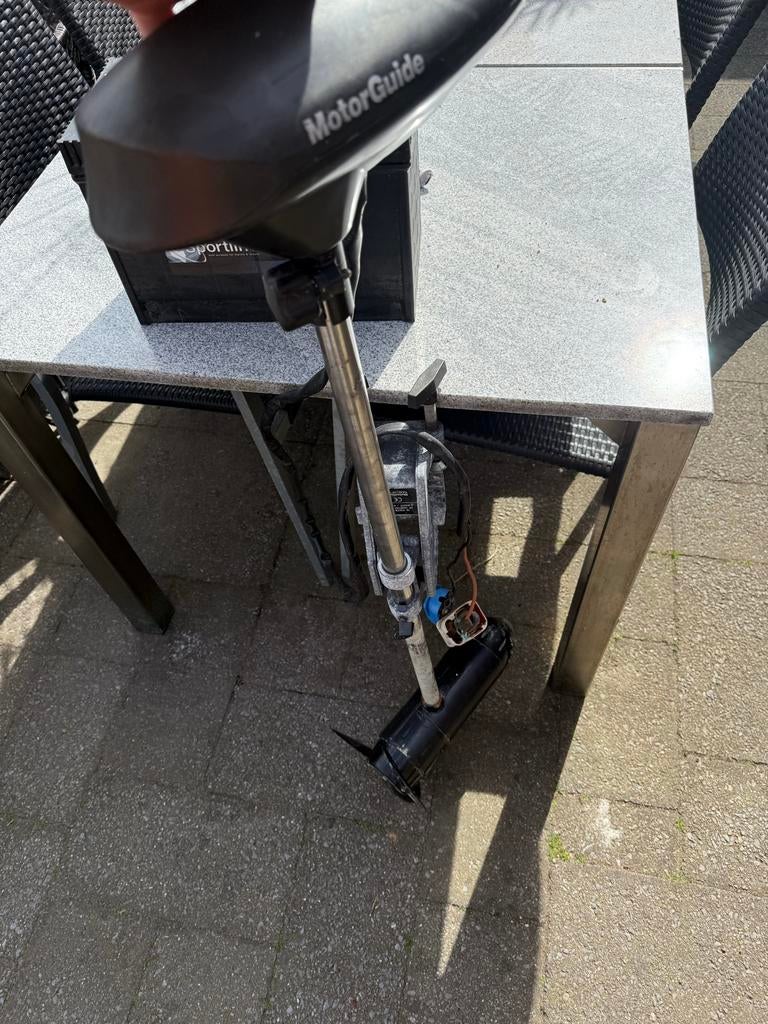 Koopje Fluistermotor MotorGuide FW-HT 54 LBS, Ophalen of Verzenden, Zo goed als nieuw