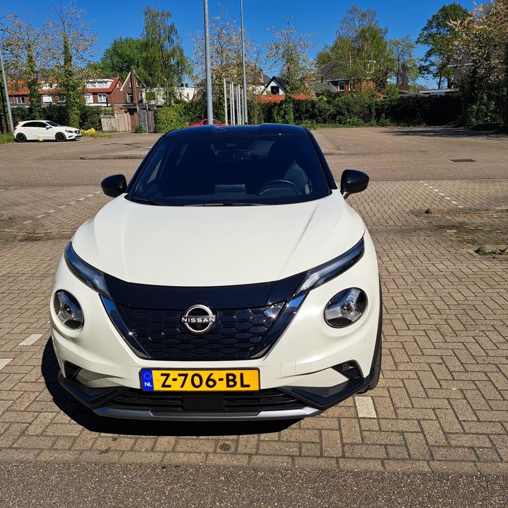 Nissan Juke Hybrid 143pk 2024 Wit, 1300 kg, 4 cilinders, Leder en Stof, Wit