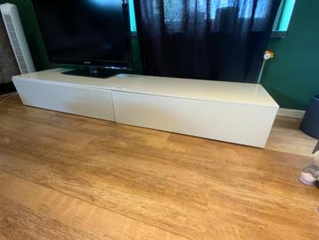 IKEA BESTÅ TV meubel wit modern
