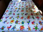 Katoenen lap wit met robots in basis kleuren 135 x 165 cm, Gebruikt, Verzenden, 120 cm of meer, Wit