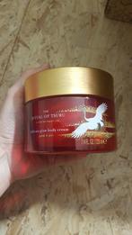 Rituals of tsuru bodycream, Sieraden, Tassen en Uiterlijk, Uiterlijk | Lichaamsverzorging, Ophalen of Verzenden, Nieuw, Bodylotion, Crème of Olie