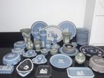 80 Wedgwood items Jasper ware, Antiek en Kunst, Verzenden