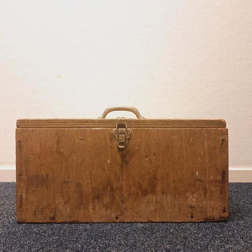 Houten Kist + Klep, Handgreep & Sluiting (45 x 35 x 22.5 cm), Huis en Inrichting, Woonaccessoires | Kisten, Gebruikt, Minder dan 50 cm