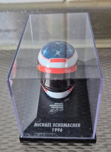 M.Schumacher helm uit 1996 schaal 1/8. beschikbaar voor biedingen
