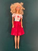 Mattel Barbie krullend haar rode jurk Philippines pop!, Gebruikt, Ophalen of Verzenden, Pop