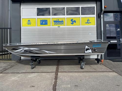 Qwest B421 aluminium boot, Watersport en Boten, Vis- en Consoleboten, Nieuw, 10 tot 30 pk, 3 tot 6 meter, Overige brandstoffen