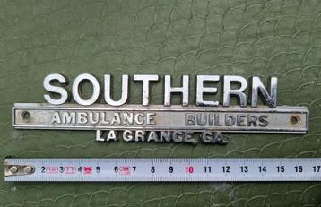 Southern Ambulance Builders Typeplaatje - Oldtimer Ambulance beschikbaar voor biedingen