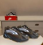 Yeezy’s 700, Kleding | Heren, Schoenen, Zwart, Nieuw, Ophalen of Verzenden, Veterschoenen