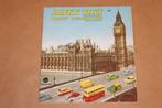 Oude Dinky Toys / Supertoys catalogus - 1958, Antiek en Kunst, Ophalen of Verzenden