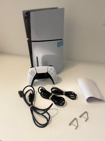 PlayStation 5 disc 1TB beschikbaar voor biedingen