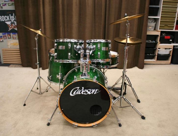 drumstel: cadeson groen 20/10/12/14/13sn bekkenset, Muziek en Instrumenten, Drumstellen en Slagwerk, Zo goed als nieuw, Overige merken
