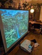 Nec um280x beamer ultra short throw met projector scherm, Ophalen of Verzenden, Gebruikt, DLP, Nec