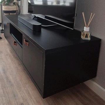 Tv meubel zwart 1.60 breed beschikbaar voor biedingen
